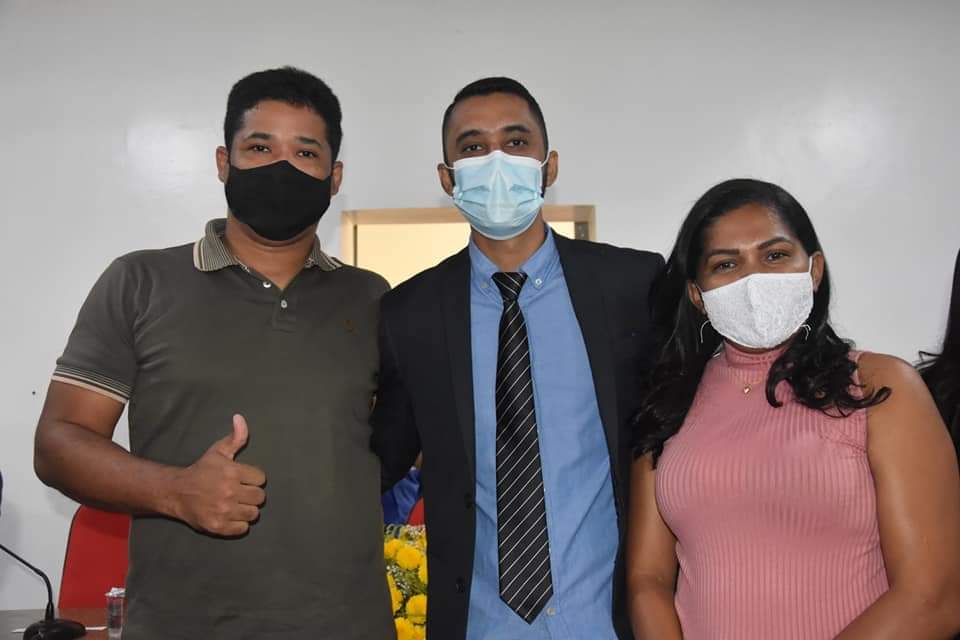 Prefeito João Luiz participa da abertura do Ano Legislativo em Monsenhor Gil - Imagem 15