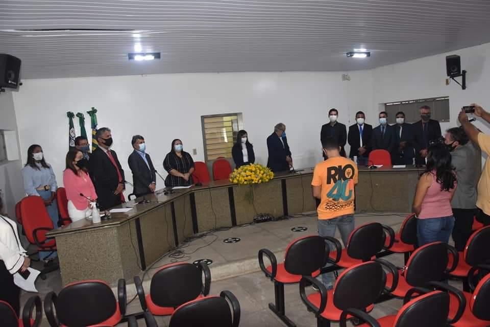 Prefeito João Luiz participa da abertura do Ano Legislativo em Monsenhor Gil - Imagem 17