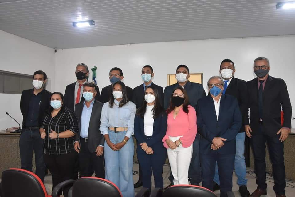 Prefeito João Luiz participa da abertura do Ano Legislativo em Monsenhor Gil - Imagem 2