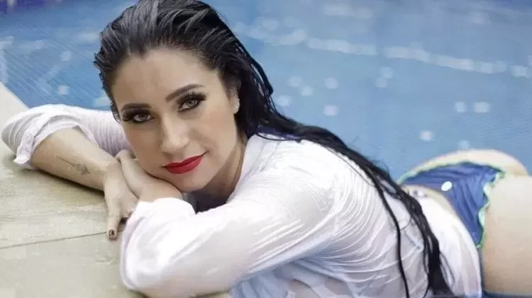 Influencers driblam a crise vendendo conteúdo pornô na internet; fotos - imagem 33136