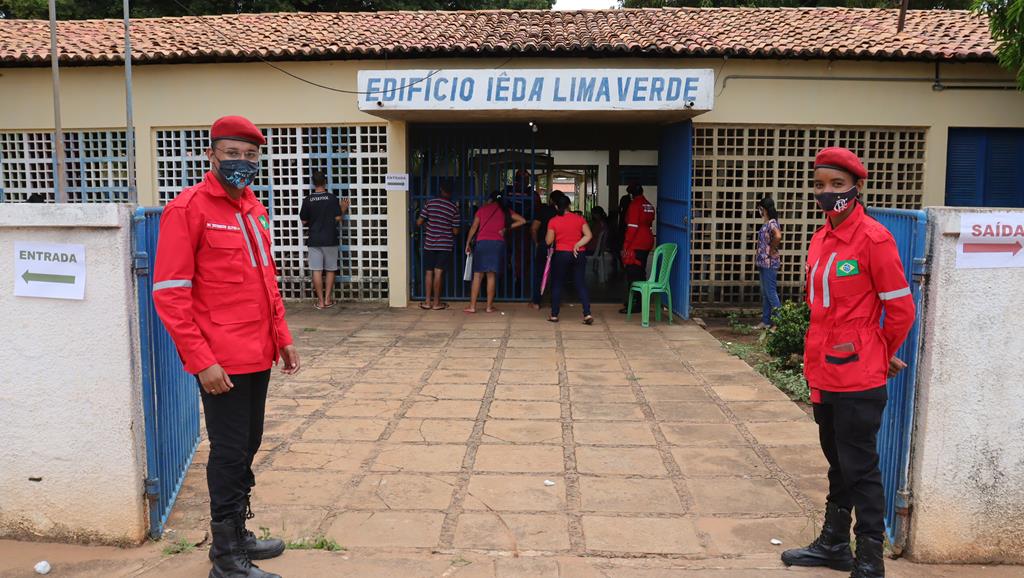 Valença do Piaui avança com vacinação de idosos entre 75 e 79 anos - Imagem 46
