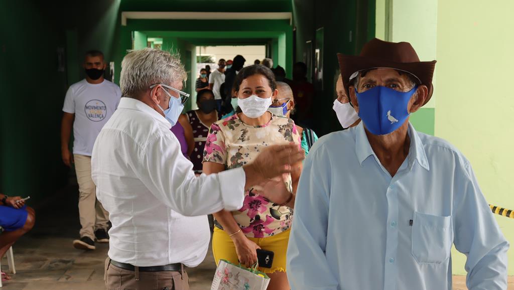 Valença do Piaui avança com vacinação de idosos entre 75 e 79 anos - Imagem 49