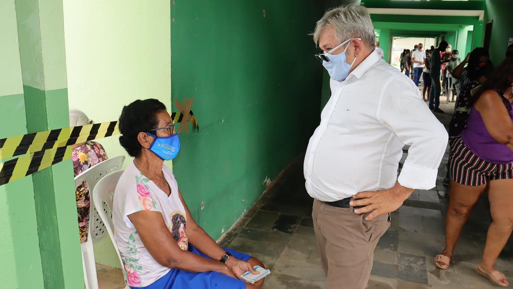 Valença do Piaui avança com vacinação de idosos entre 75 e 79 anos - Imagem 47