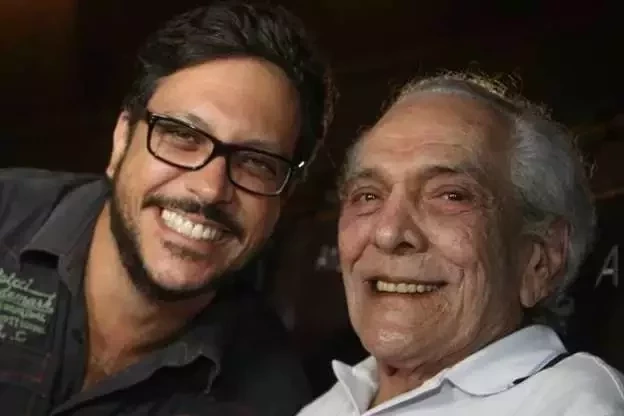 Você consegue adivinhar quem são os pais famosos destas celebridades? - imagem 35102