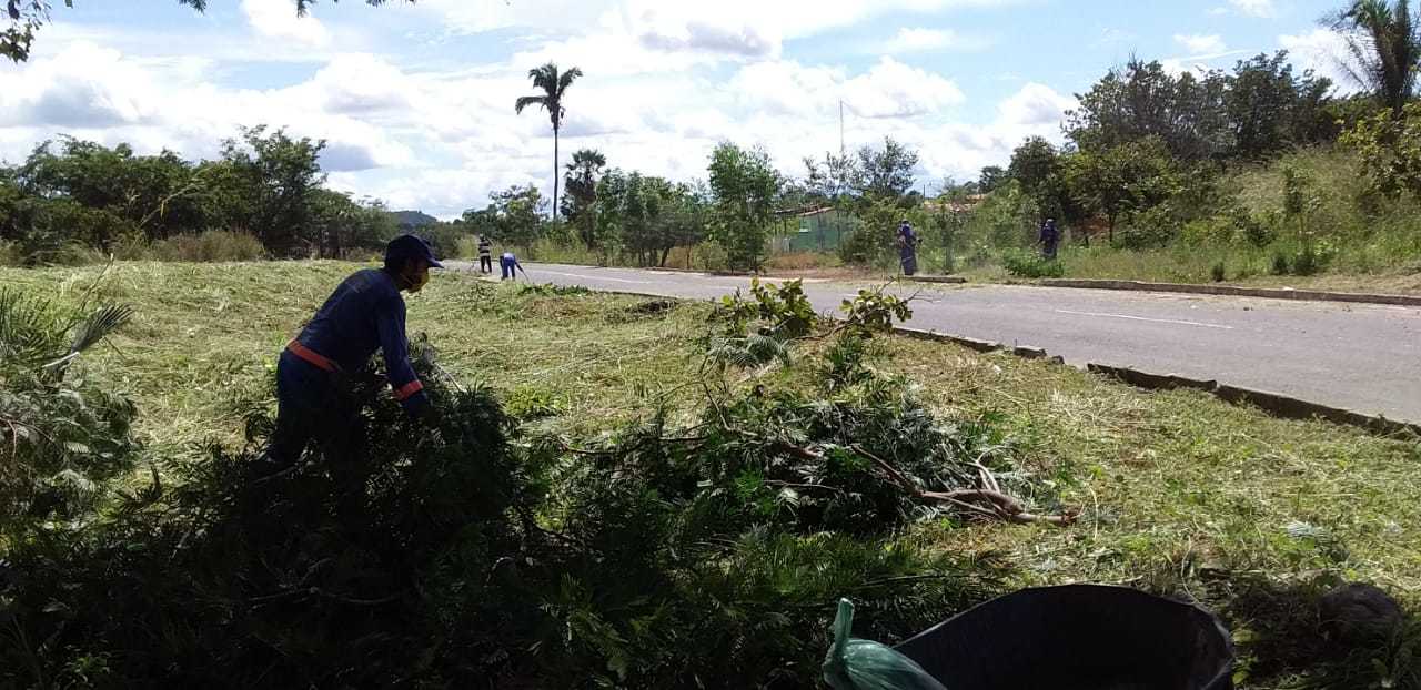 Prefeito João Luiz mantém tradição de distribuição do pescado em Monsenhor Gil - Imagem 8