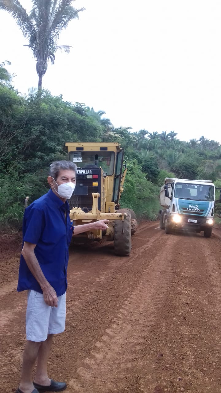 Obra de recuperação das estradas vicinais da zona rural de Barro Duro - Foto: Ascom