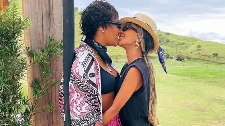 Shopping, ônibus: Veja os lugares inusitados onde famosos fizeram sexo - imagem 34256