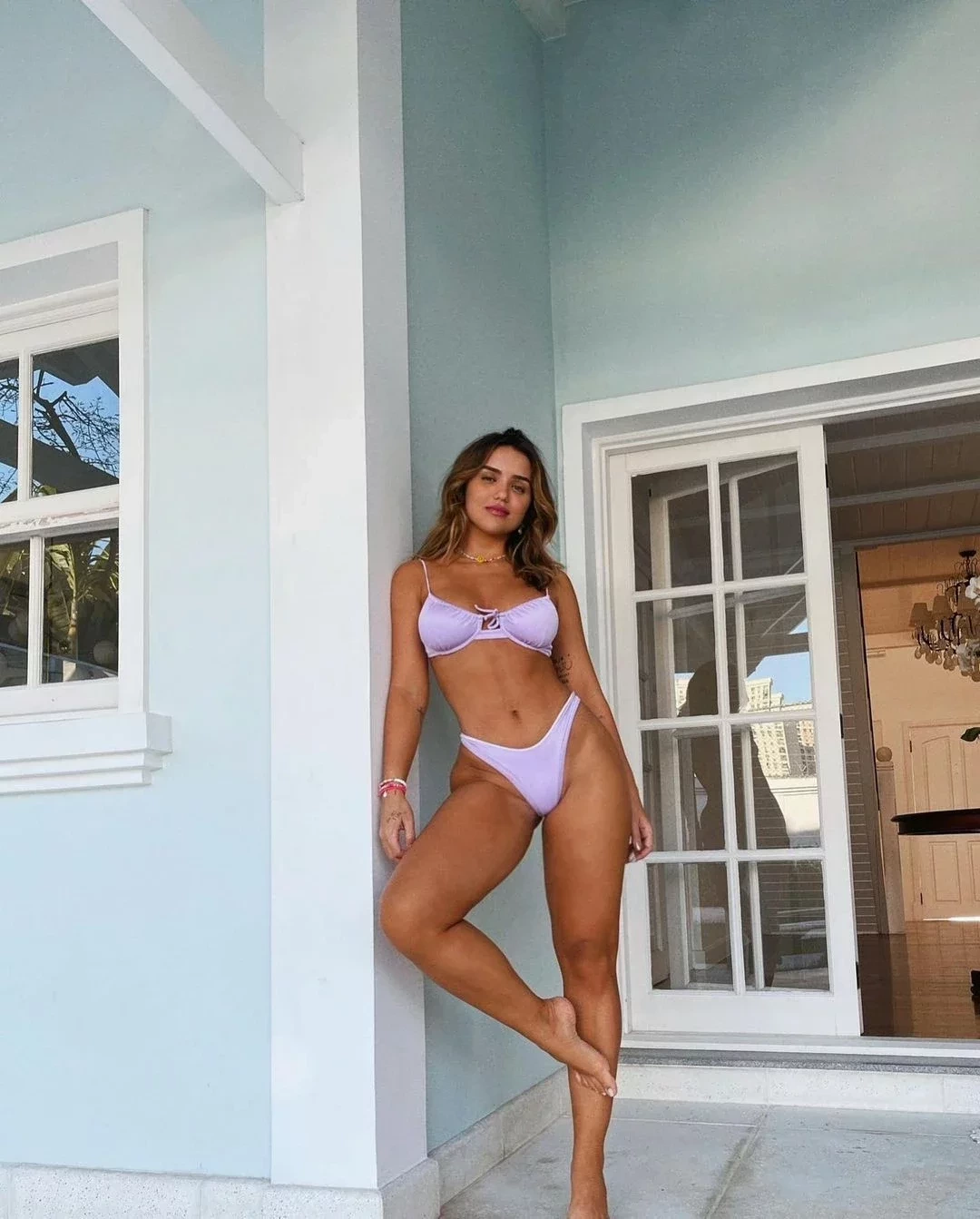 Rafa Kalimann estreia mansão no Rio ao lado dos seus cachorros; fotos - imagem 34223