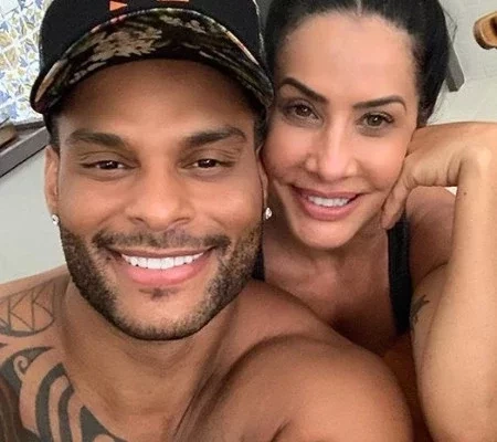 Shopping, ônibus: Veja os lugares inusitados onde famosos fizeram sexo