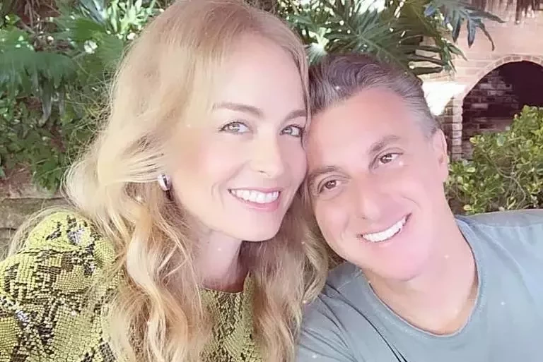 Veja as celebridades que já deram detalhes de sexo com outros famosos - imagem 34333