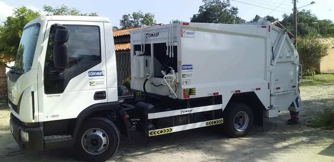 Novo sistema de coleta do lixo domiciliar entrando em funcionamento em Monsenhor Gil - Imagem 5