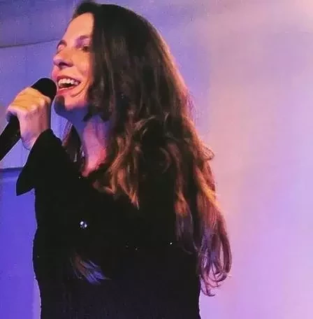 Como estão hoje as ex namoradas de Dinho, dos Mamonas Assasinas - imagem 35511