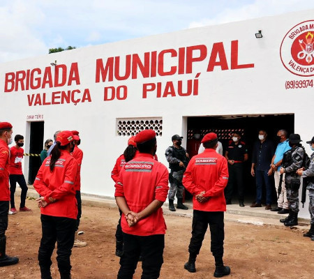 Sede da Brigada de Incêndio foi inaugurada em Valença. Video