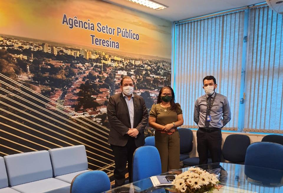 Prefeita Lúcia Lacerda visita Agencia Setor Público BB - Imagem 3