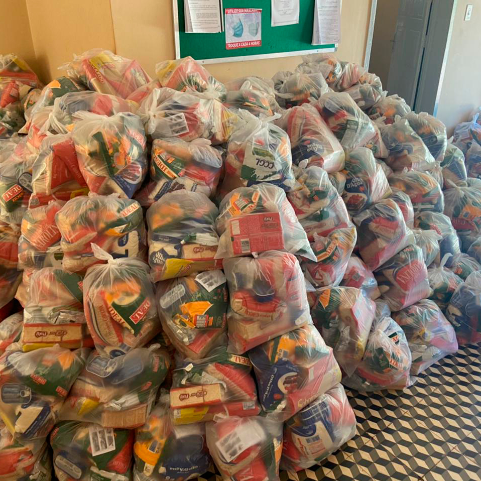 SME de Joaquim Pires entrega kit de alimentação escolar - Imagem 2