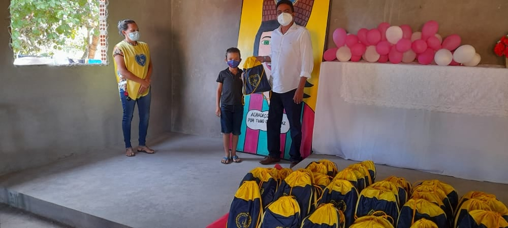 Prefeito participa de ação em prol das crianças e adolescentes  - Imagem 1