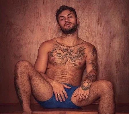 Dançarino piauiense é destaque em site de conteúdo adulto