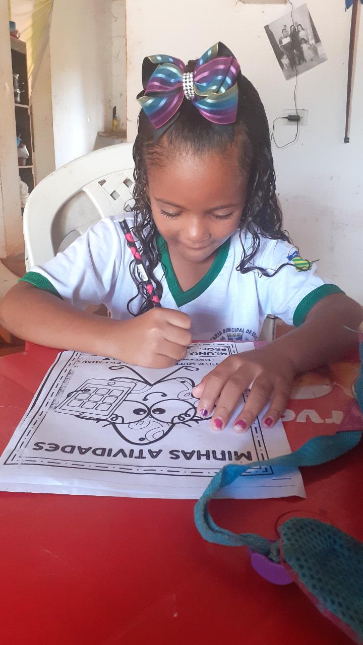 Crianças de Cajazeiras do Piauí  recebem atividades do SCFV - Imagem 7