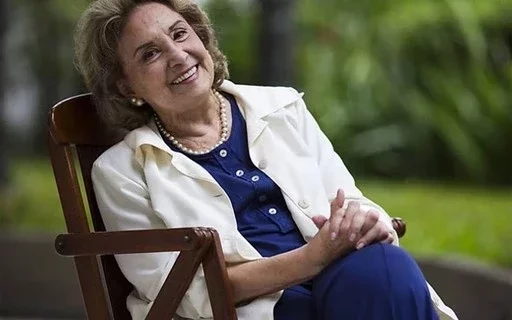 Eva Wilma morre aos 87 anos 