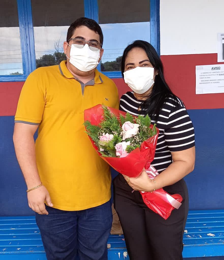 Prefeito Ítalo fez Homenagem aos Funcionários da Unidade Mista de Saúde  - Imagem 3