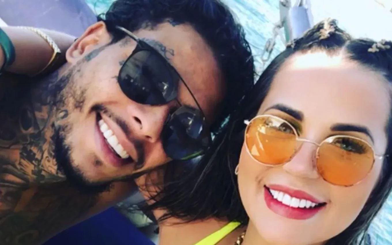 Deolane dormia na queda