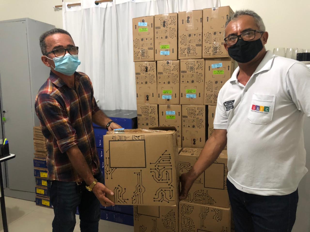 Equipamentos de informáticas entregues a secretaria de saúde de PimenteirasEquipamentos de informáticas entregues a secretaria de saúde de Pimenteiras