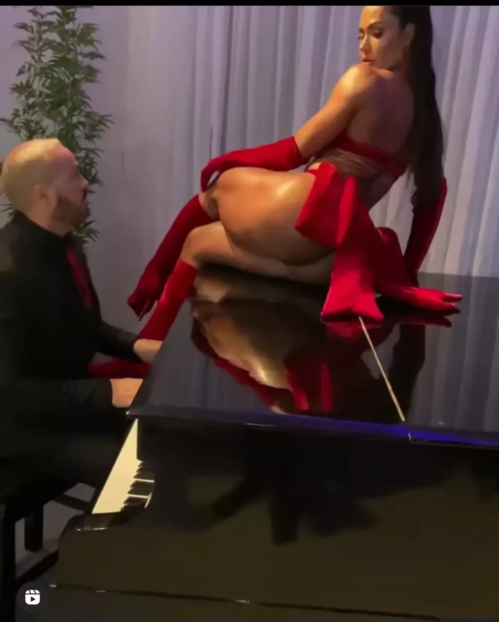  Gracyanne Barbosa e Belo 