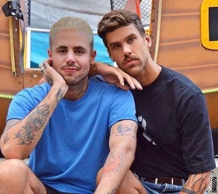 Saiba quem são os famosos que foram diagnosticados com HIV