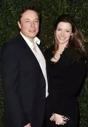 5 – Talulah Riley e Elon Musk