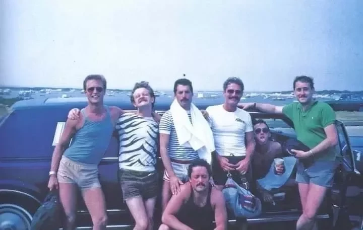 Freddie Mercury. Crédito: Reprodução/Facebook.