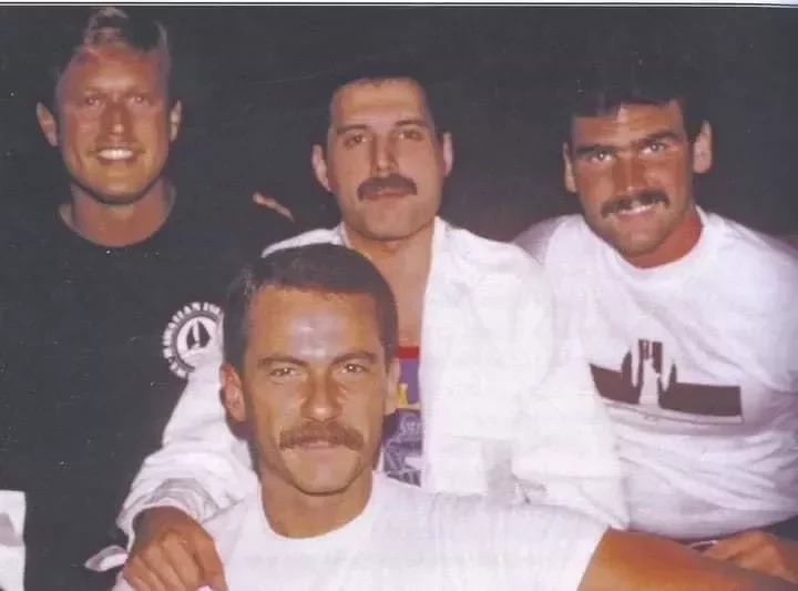 Freddie Mercury. Crédito: Reprodução/Facebook.