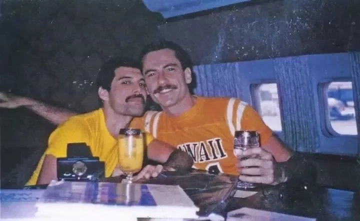 Freddie Mercury. Crédito: Reprodução/Facebook.