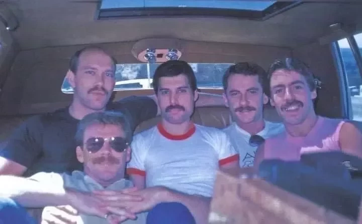 Freddie Mercury. Crédito: Reprodução/Facebook.