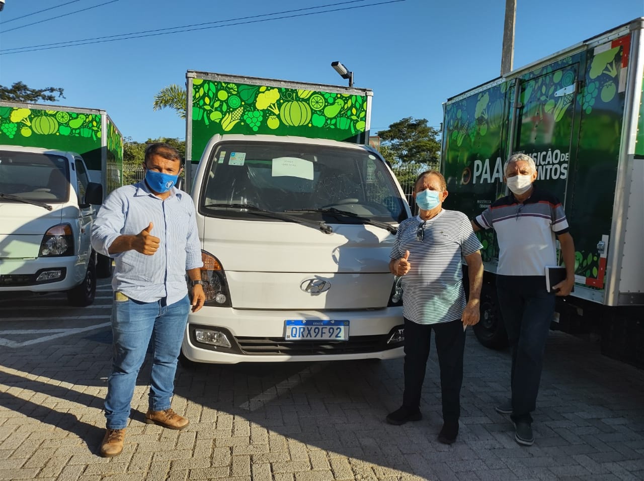 Dr. Wagner leva projetos para Sen. Ciro e recebe veículo para agricultura  - Imagem 1