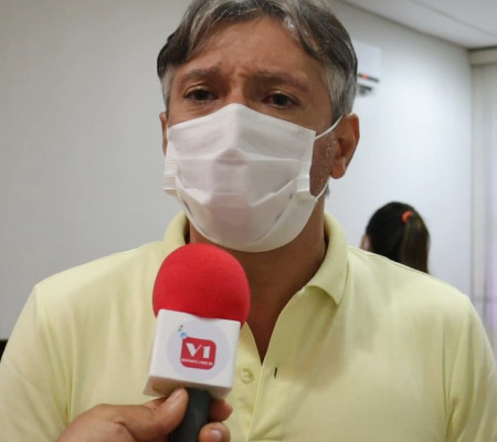 Marcelo Costa parabeniza equipe pelo desempenho na vacinação contra a covid