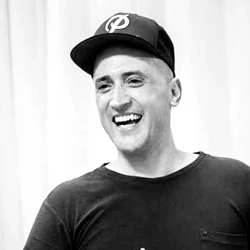 Famosos lamentam a morte do ator Paulo Gustavo