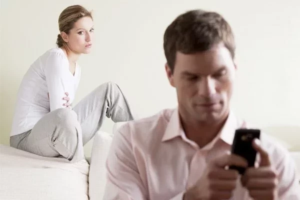  © facetaxi / Reddit