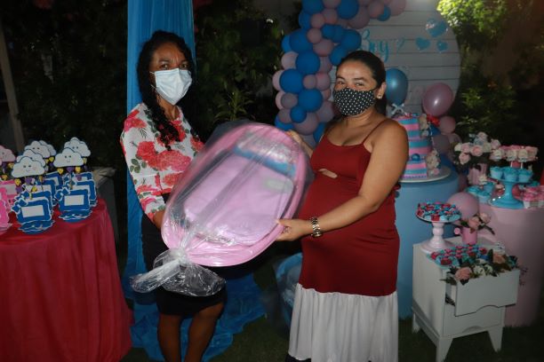 Prefeitura de Agricolândia entrega Kits de Enxoval para Gestantes - Imagem 2