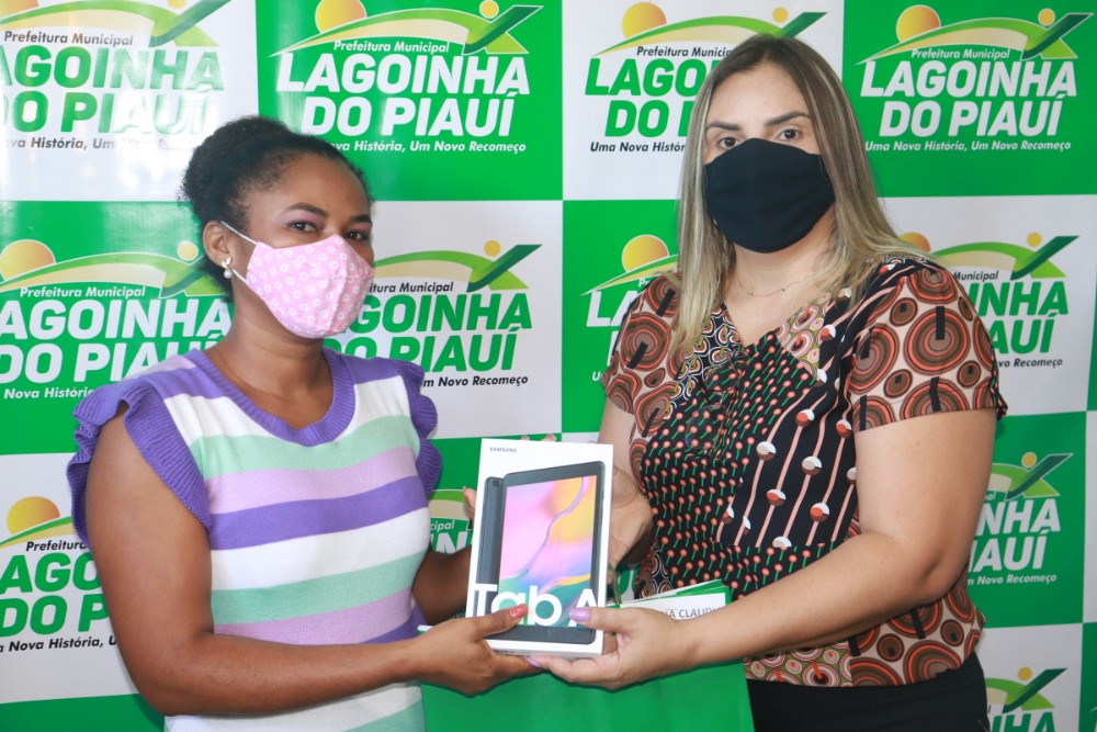 Prefeitura de Lagoinha entrega Tablets para ACS do Município - Imagem 5