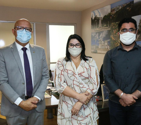 Prefeitura busca parcerias para implantação de núcleo de proteção à mulher