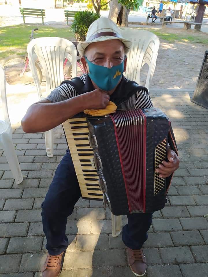 Arraiá da vacinação contra a Covid-19 em Monsenhor Gil - Imagem 3