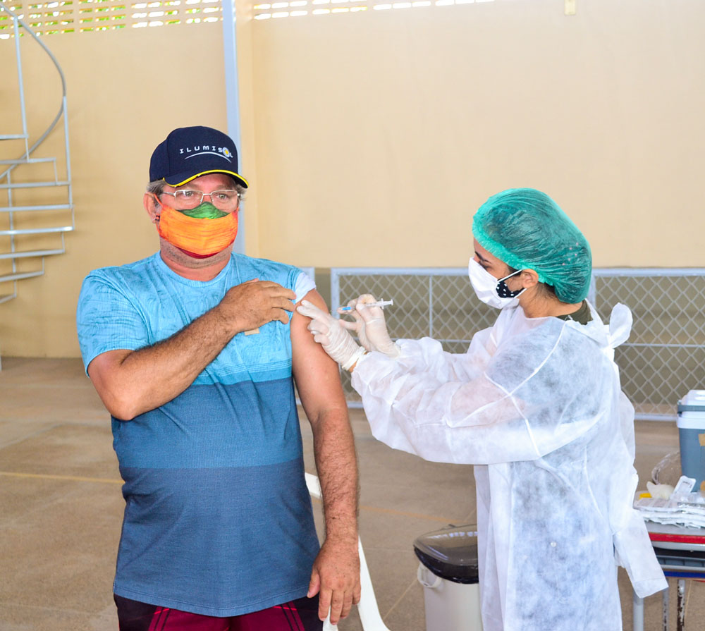 Joaquim Pires inicia imunização do público entre 55 a 59 anos - Imagem 9