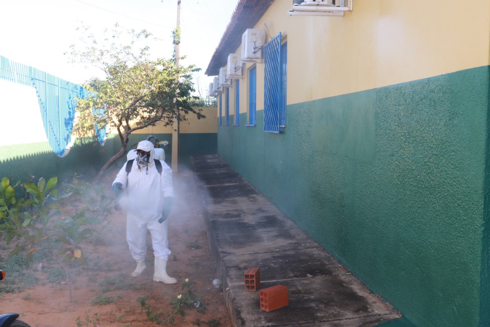 Prefeitura de Lagoinha realizou Sanitização na Cidade contra o COVID-19 - Imagem 5