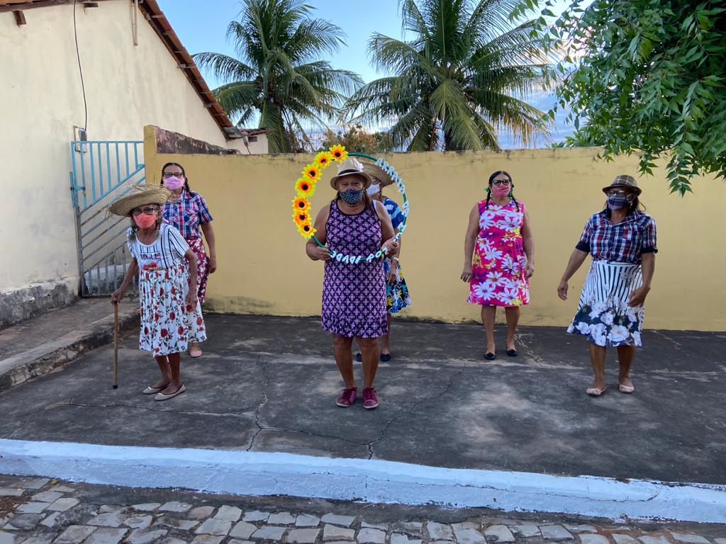 Assistência Social de Campinas do Piauí realiza “Arraiá Social dos Idosos” - Imagem 13