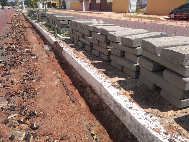 Prefeitura inicia a revitalização da Av. Antônio de Pádua em Luis Correia. - Imagem 2