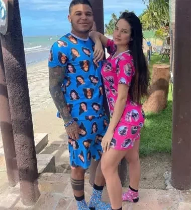 O amor é brega? Confira os momentos mais fofos de Tierry e Gabi Martins  - imagem 43688