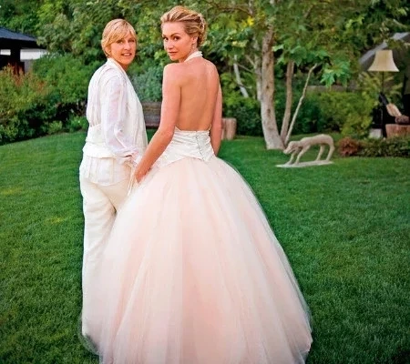 Dia do Orgulho: conheça 10 casais LGBTQIA+ famosos para você se encantar