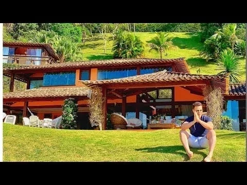 Conheça os jovens cantores sertanejos e suas mansões milionárias - imagem 44061