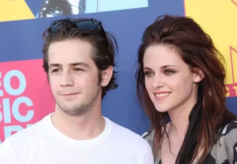 Kristen Stewart e Michael Angarano