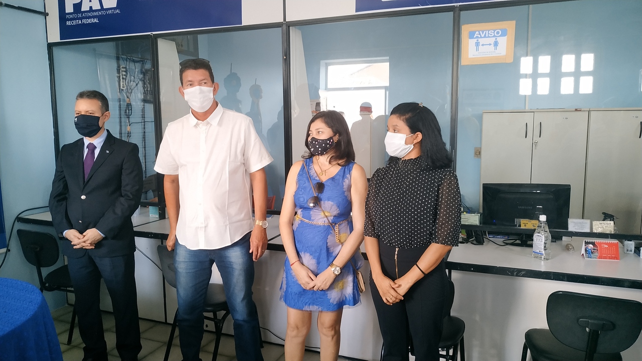 Prefeito de São Miguel do Tapuio inaugura PAV da Receita Federal - Imagem 1